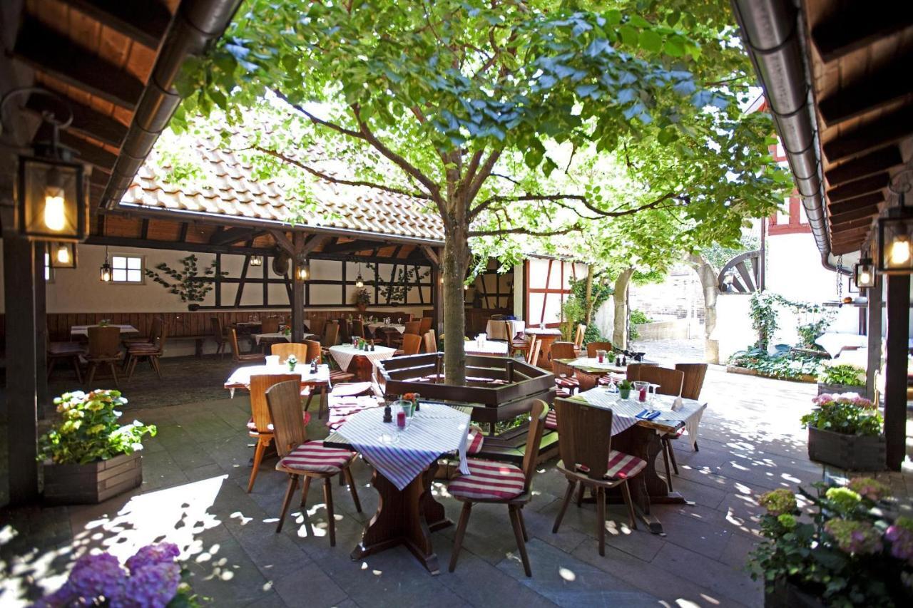 Hotel Hirsch Леонберг Екстер'єр фото